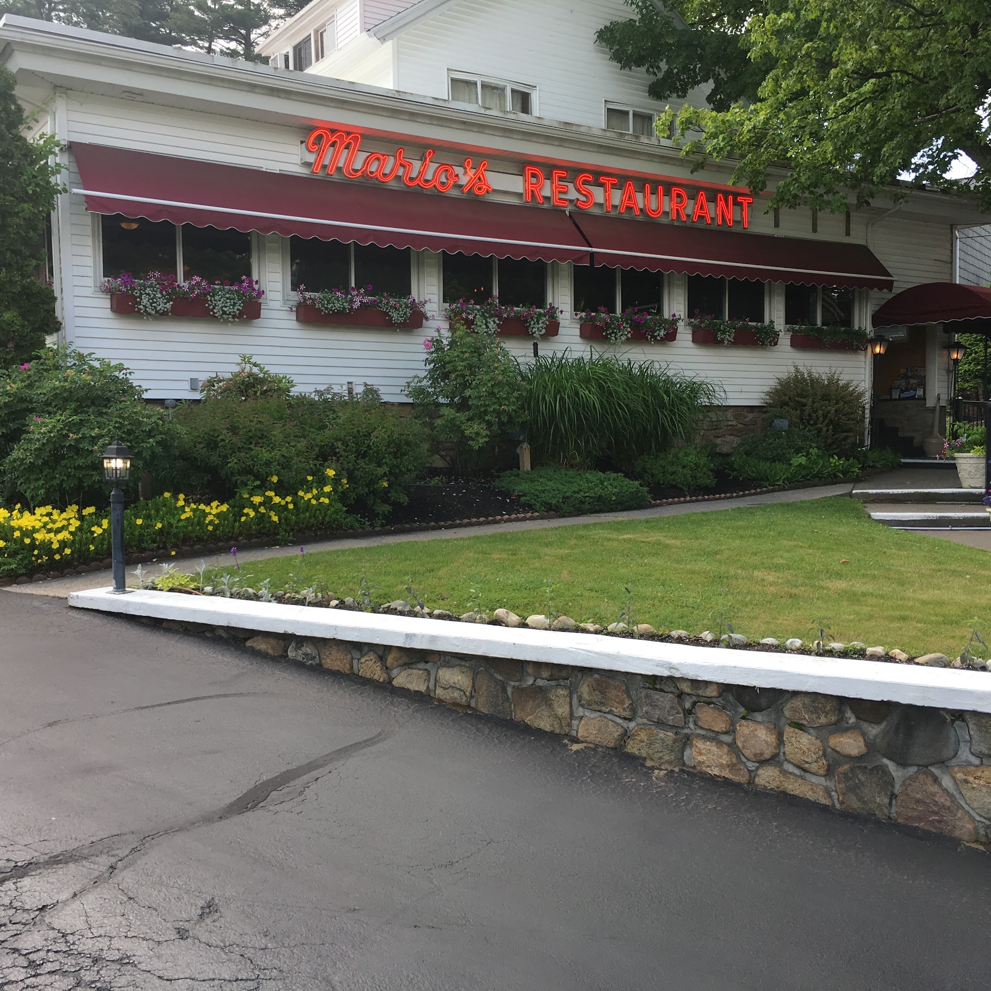 Mario's Restaurant Lake George