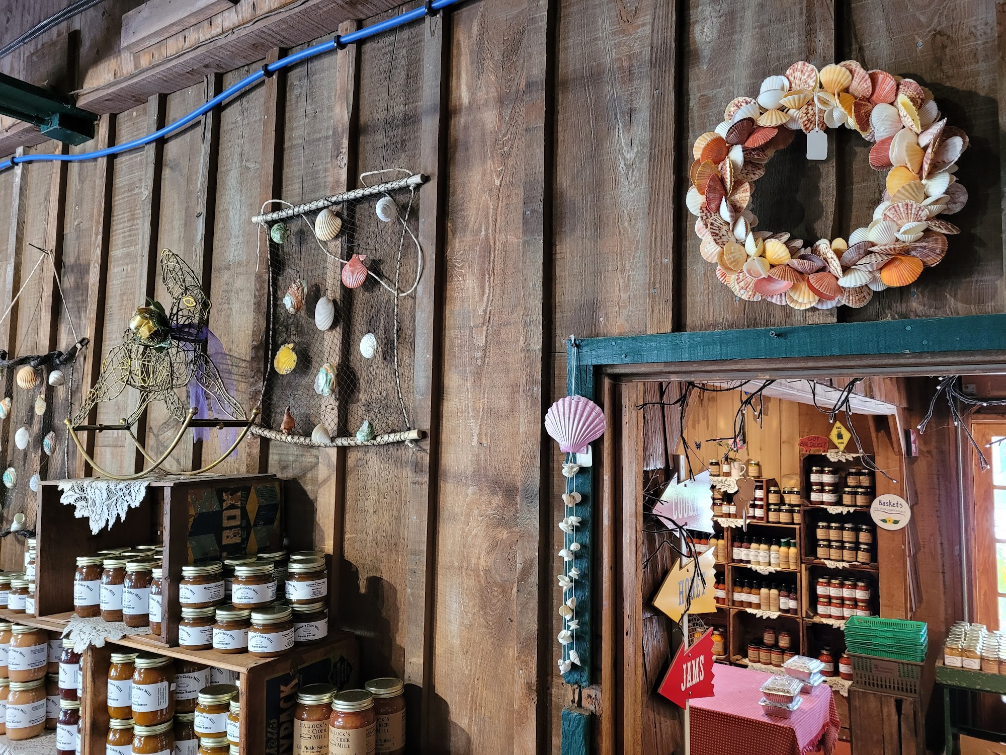 Hallock's Cider Mill Menu