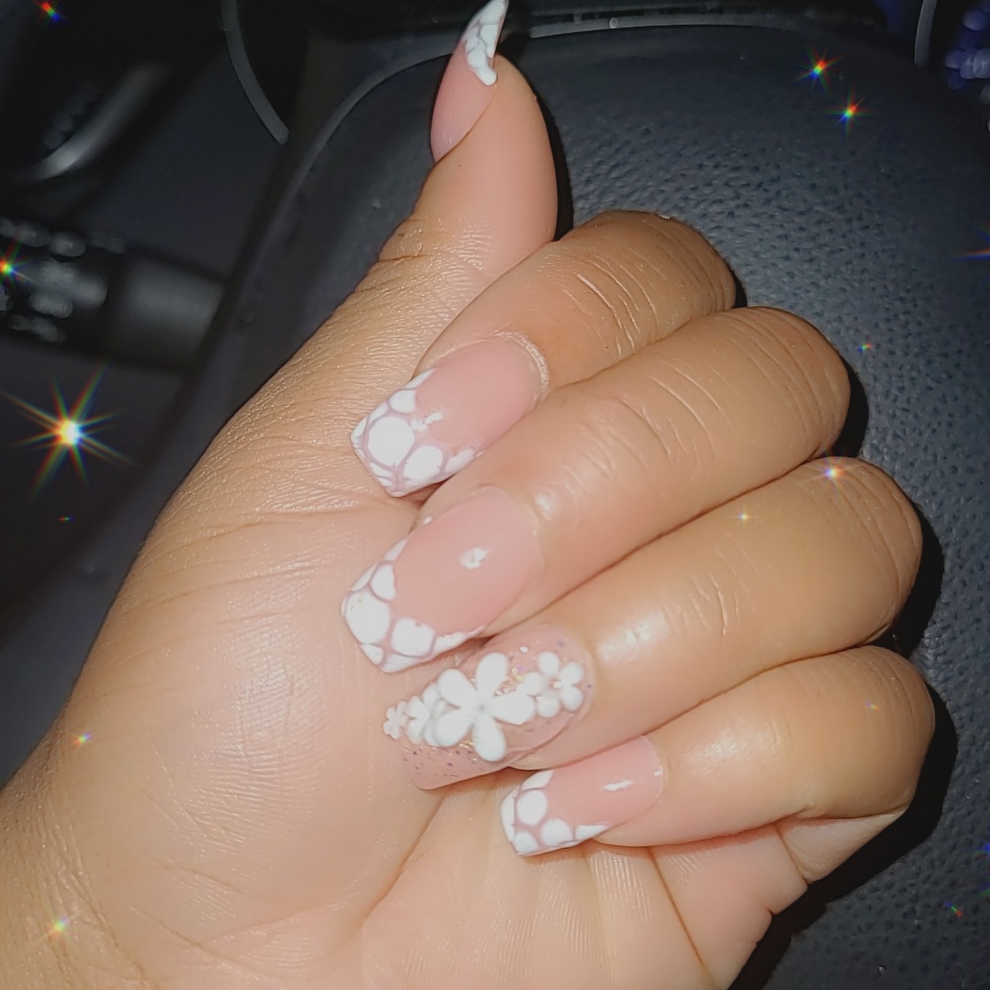 Everlasting Glow Nails & Beauty Bar