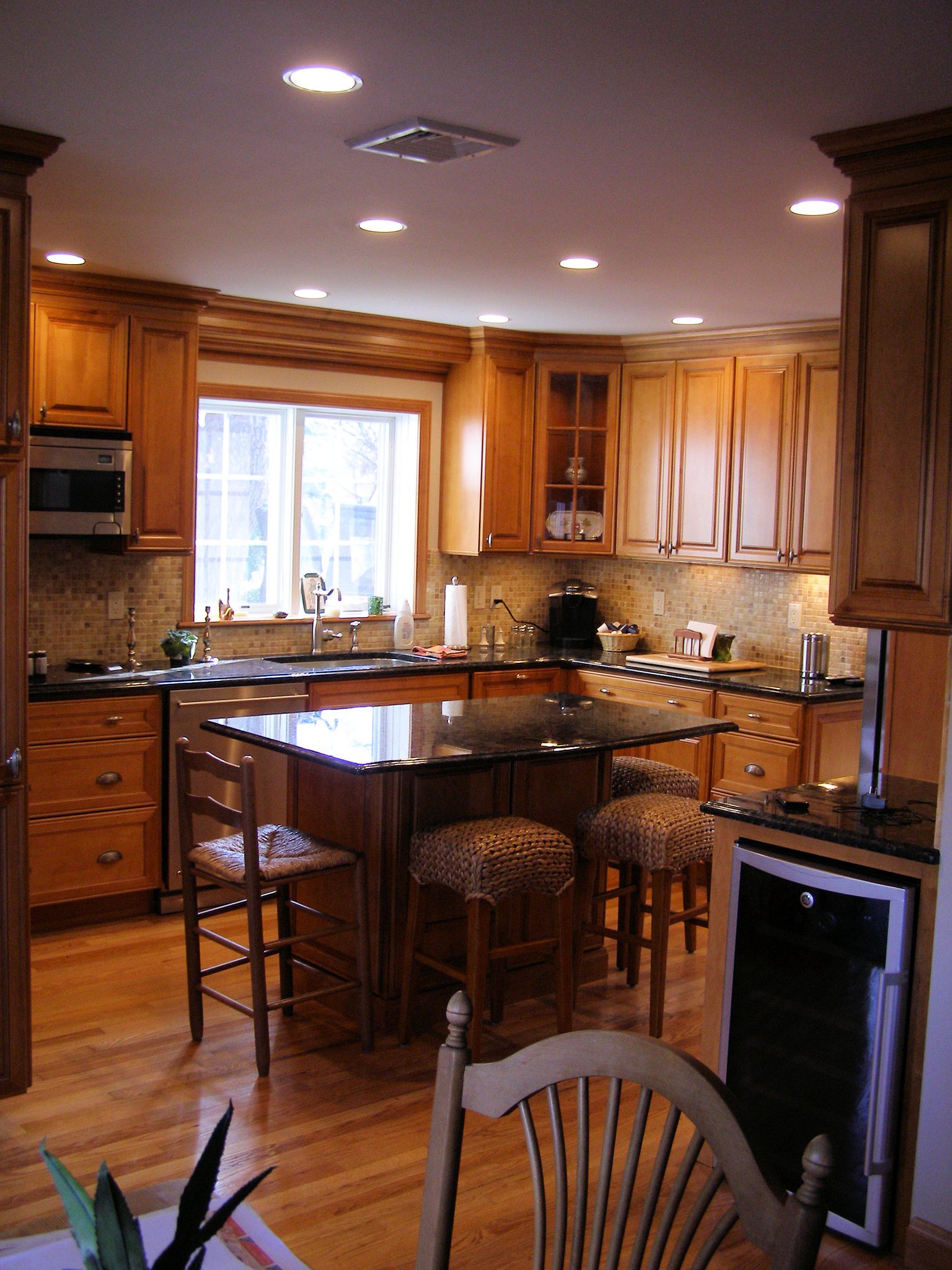 Colonial Construction Co Inc