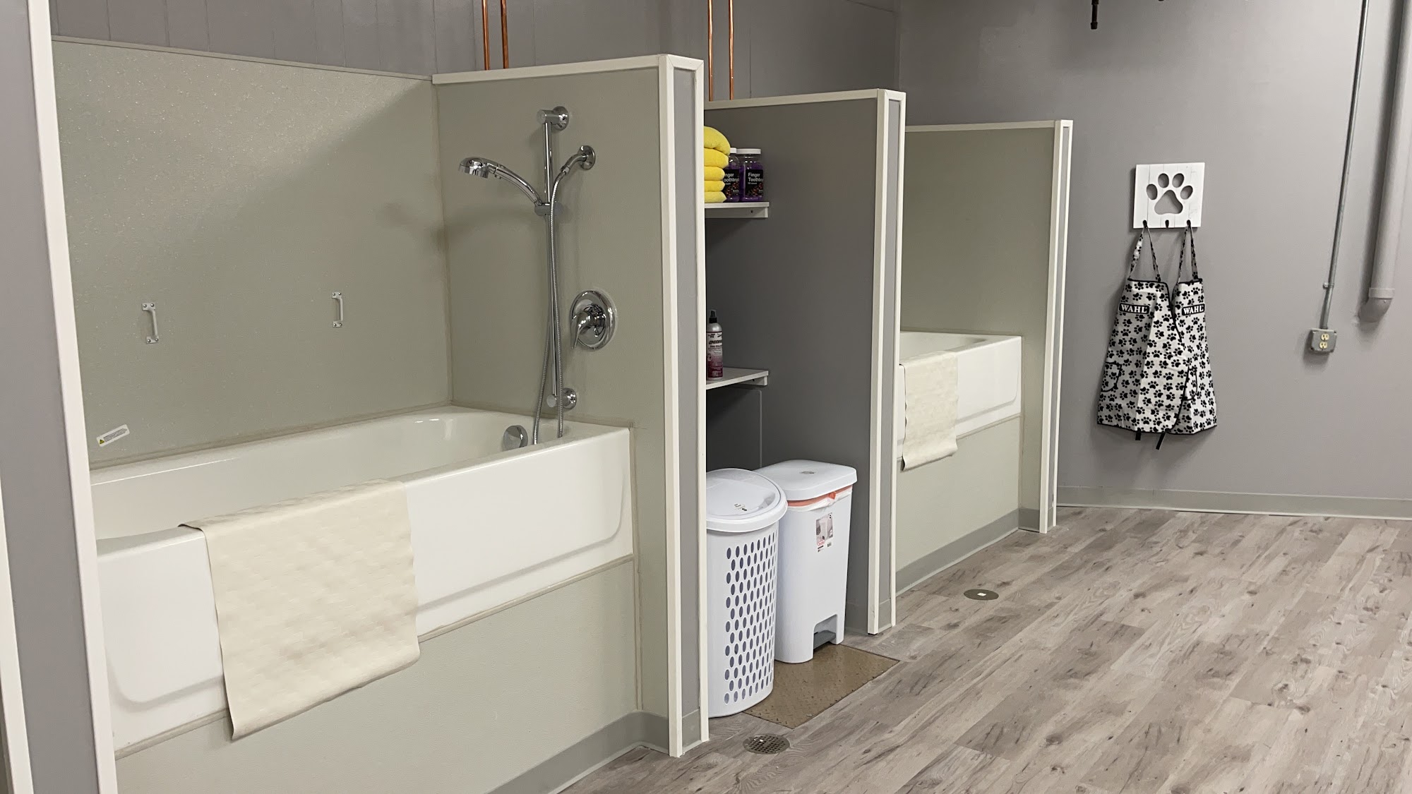 Furrever Friends Pet Boutique & Grooming Salon - Manlius Manlius