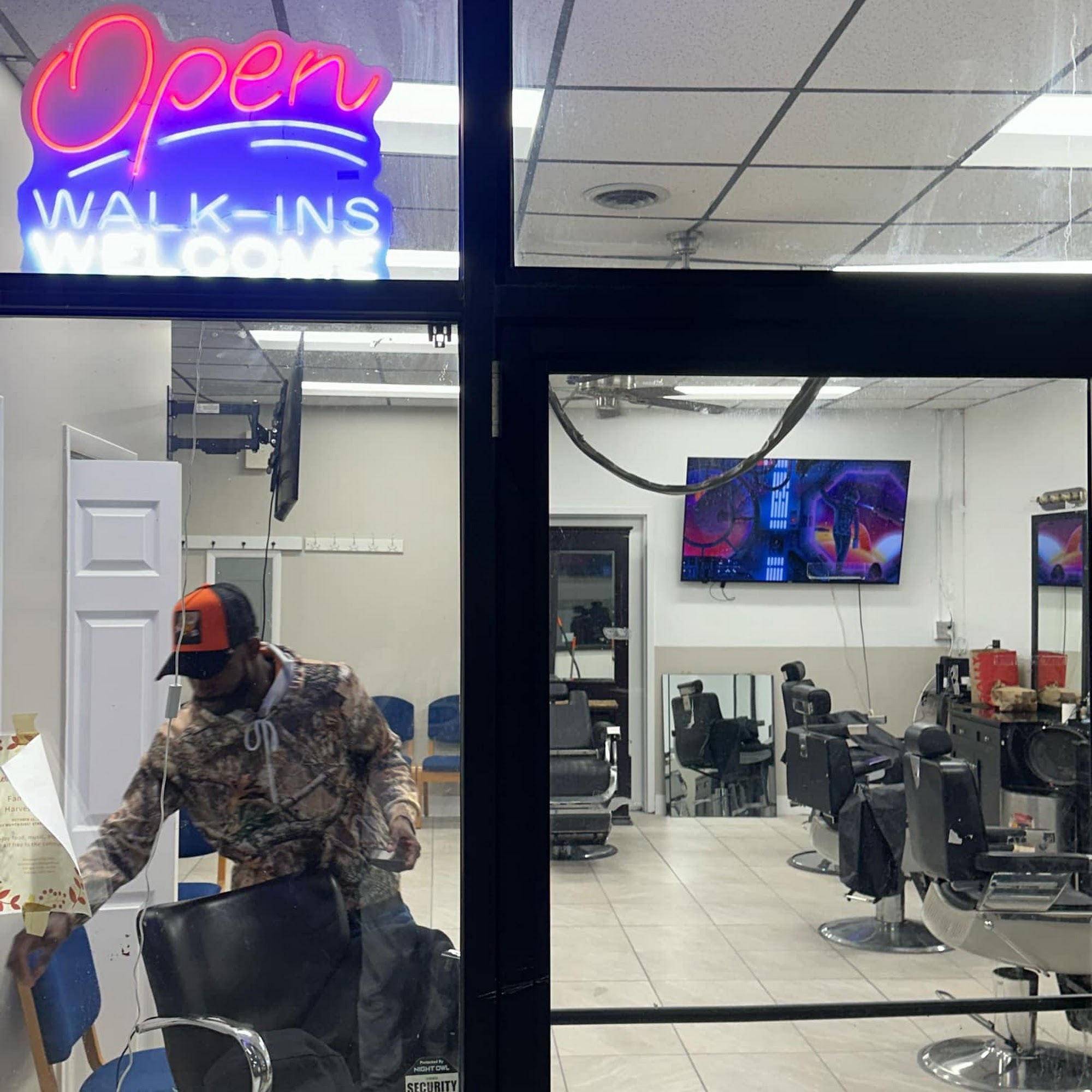 Loves Barbershop 619 N Pearl St suit B, Menands New York 12204