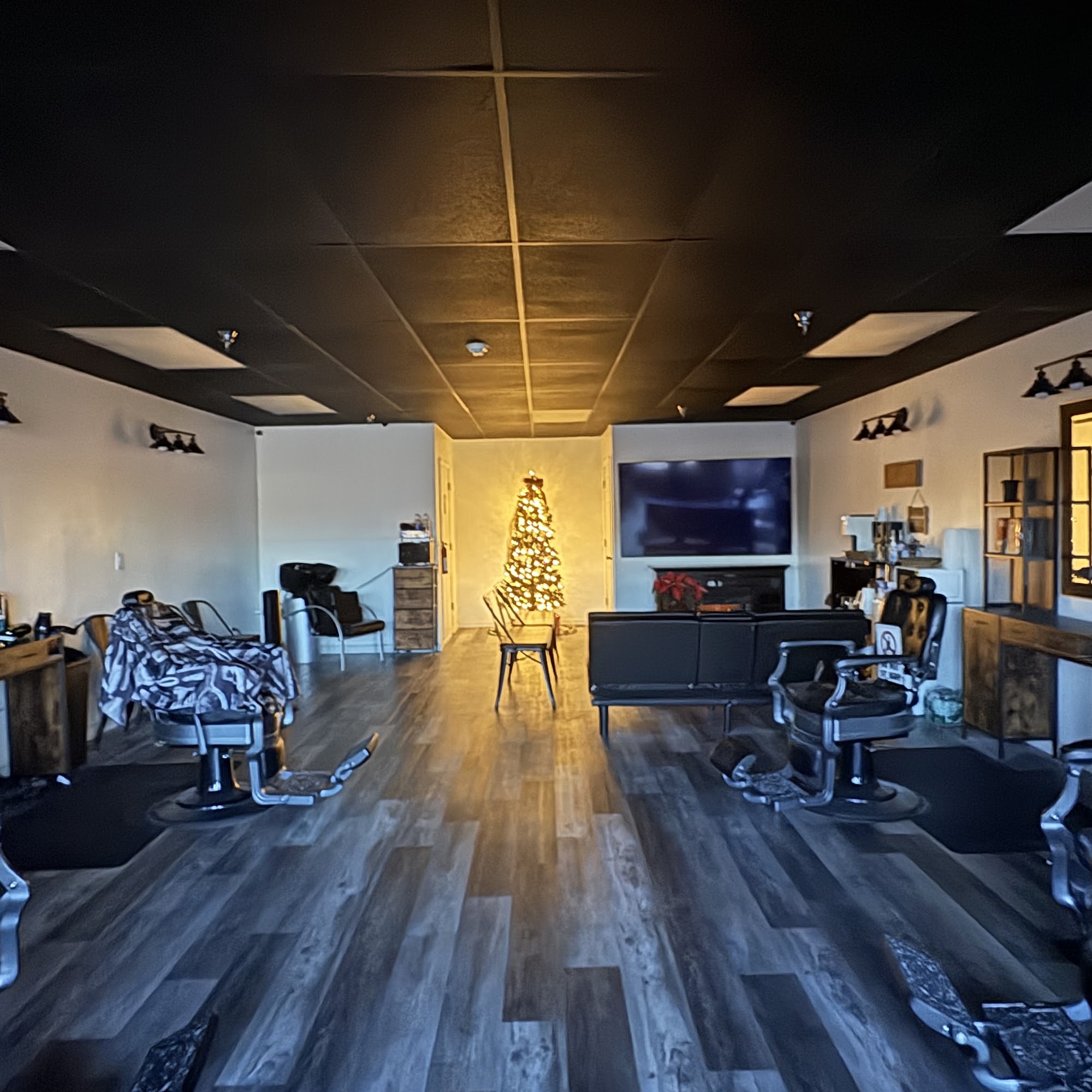 House of Shaves barbershop 416 E Main St #4, Middletown New York 10940