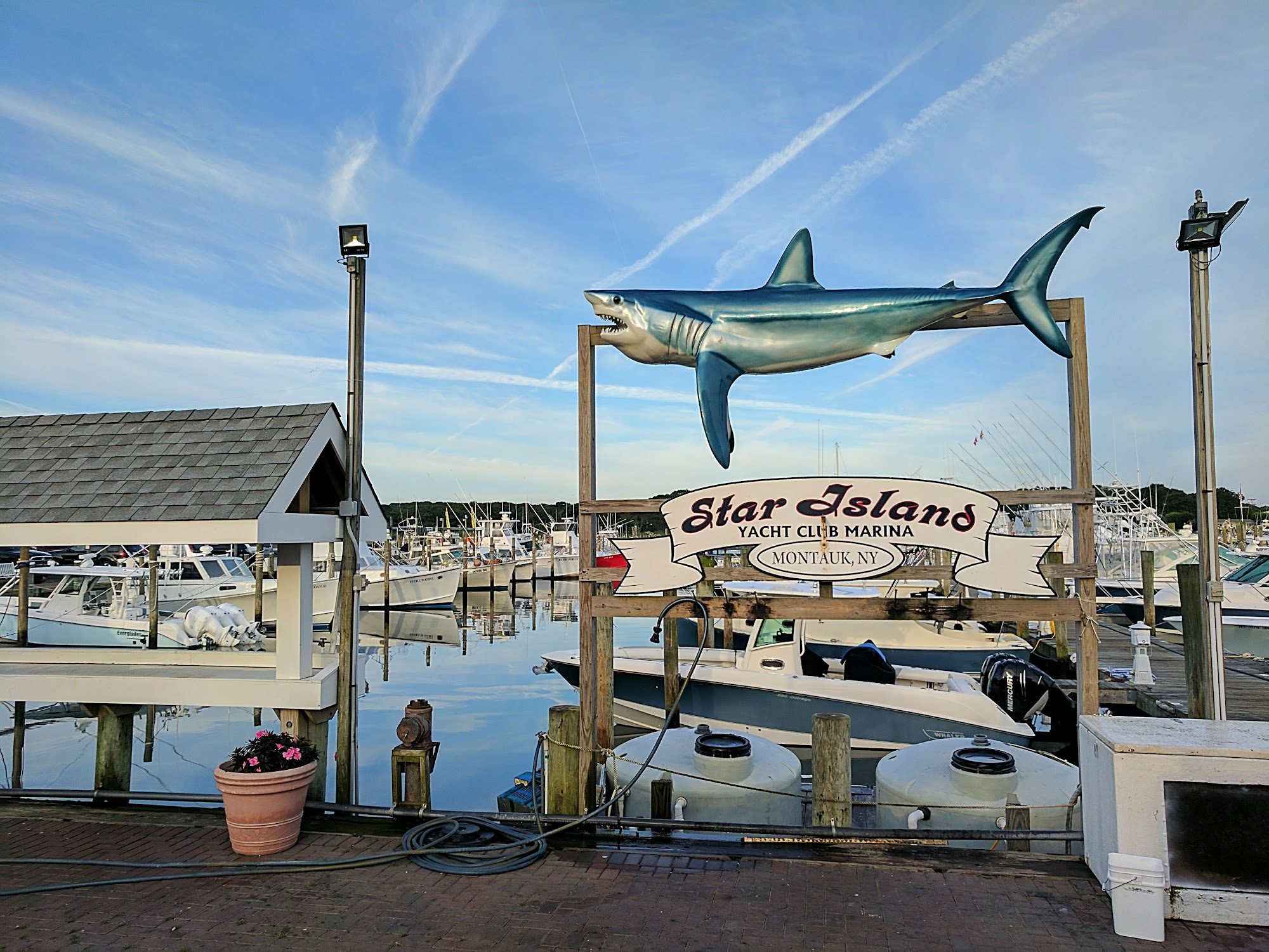 Sam's Star Island Yacht Club & Marina Montauk