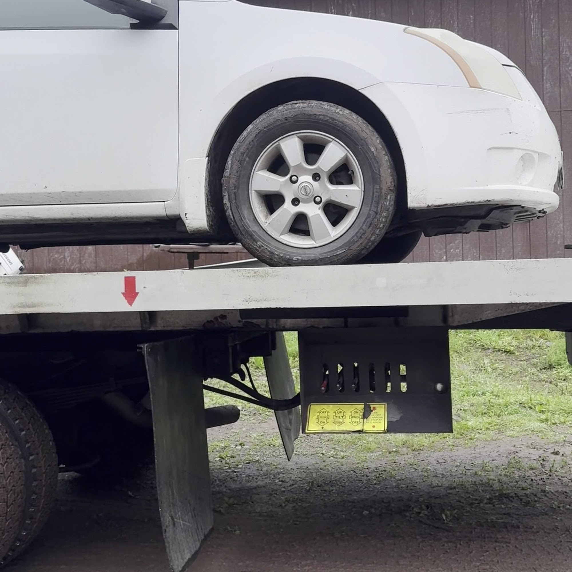 U-Haul Neighborhood Dealer Monticello