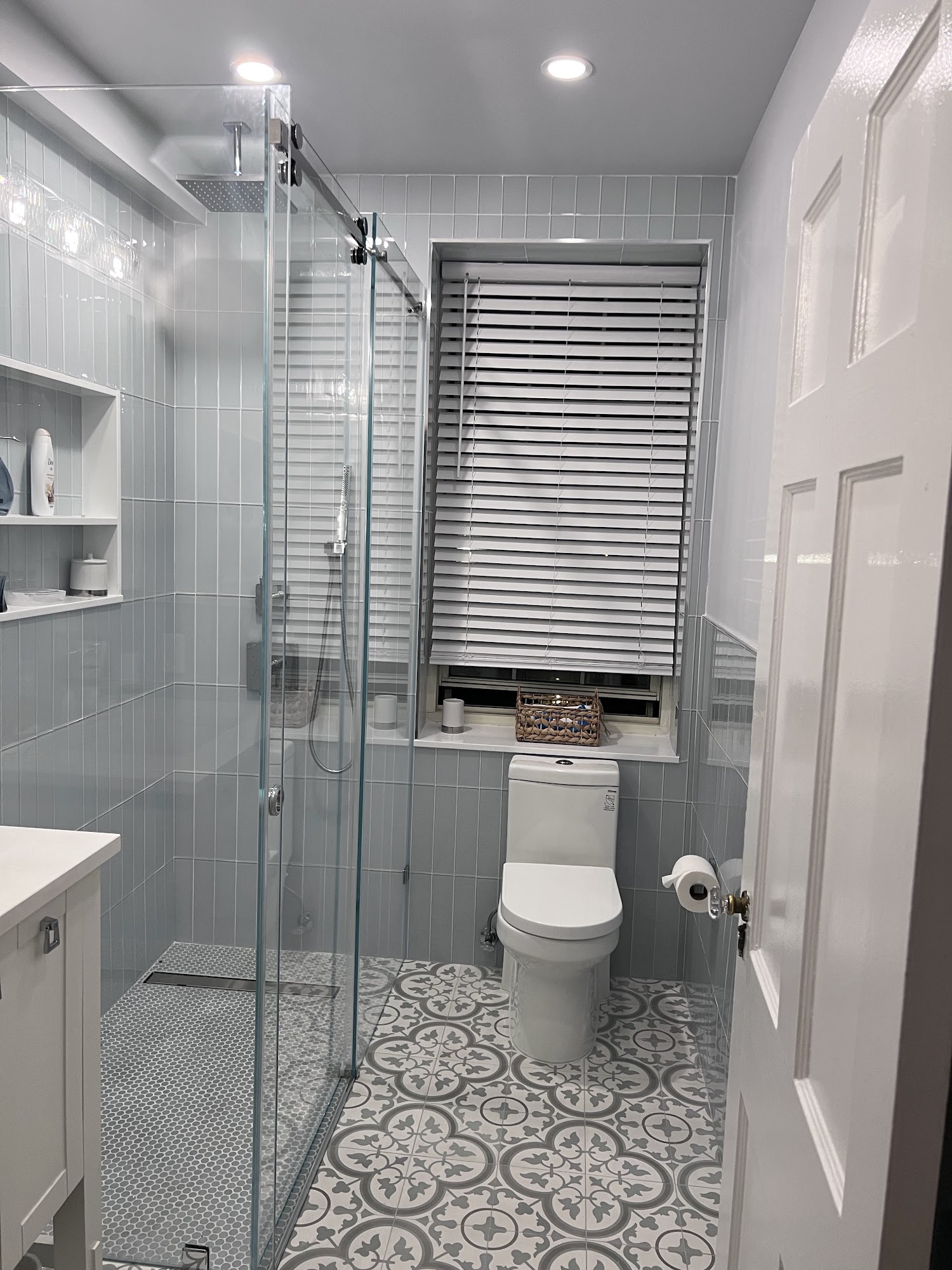 Magnifique Kitchens & Baths Inc