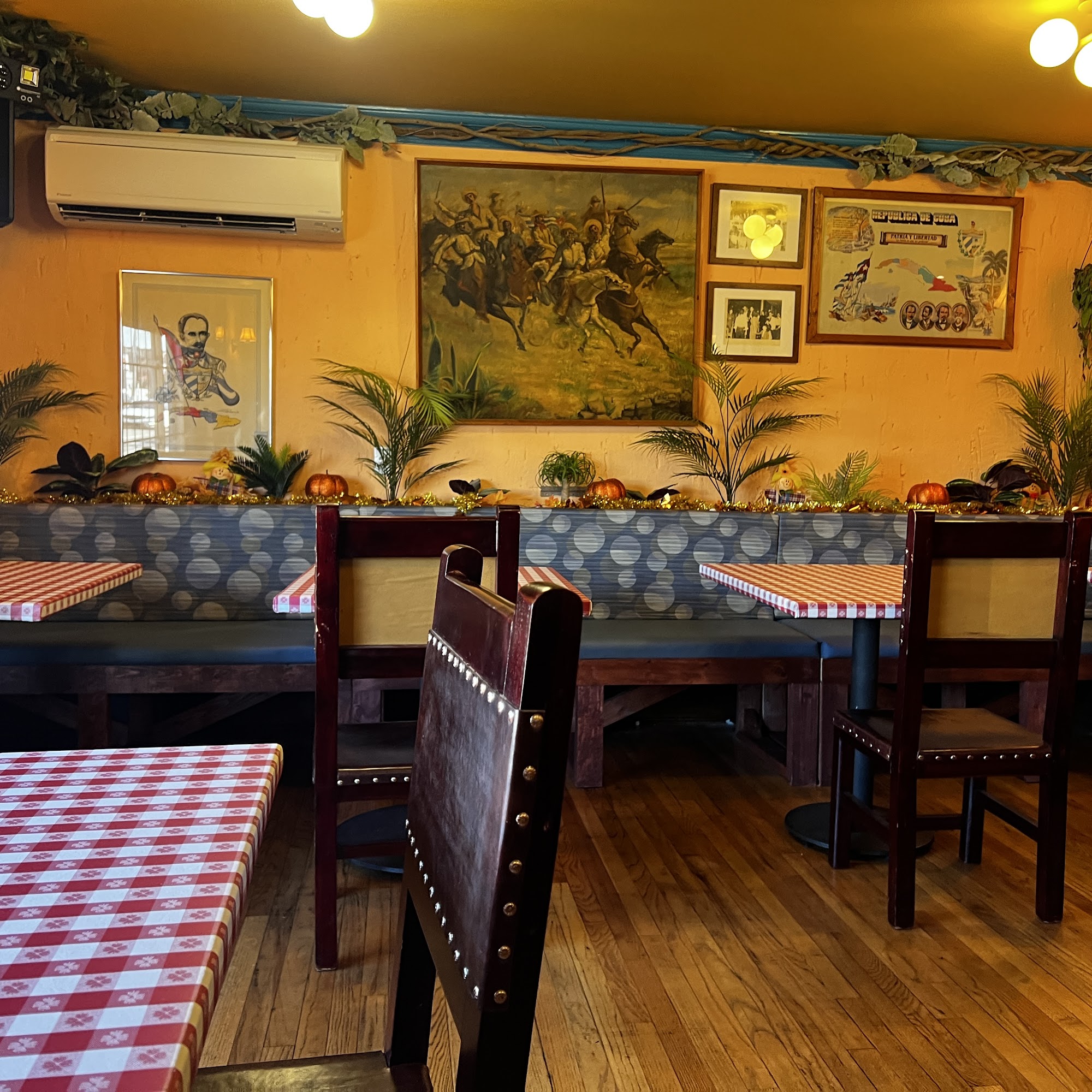 Rincon Criollo New Hyde Park