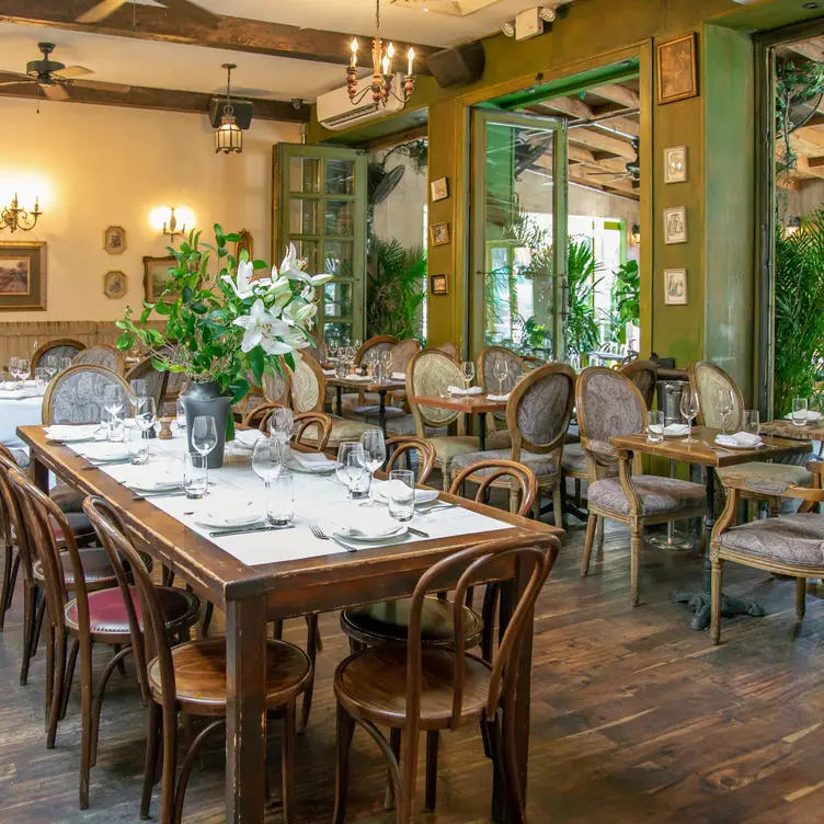 Photo credit: opentable