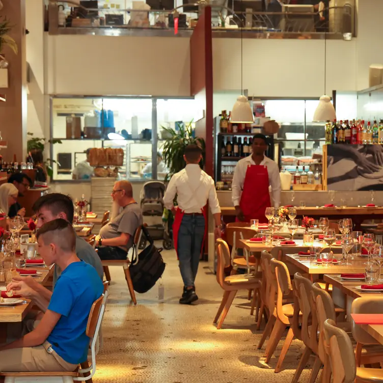 Photo credit: opentable