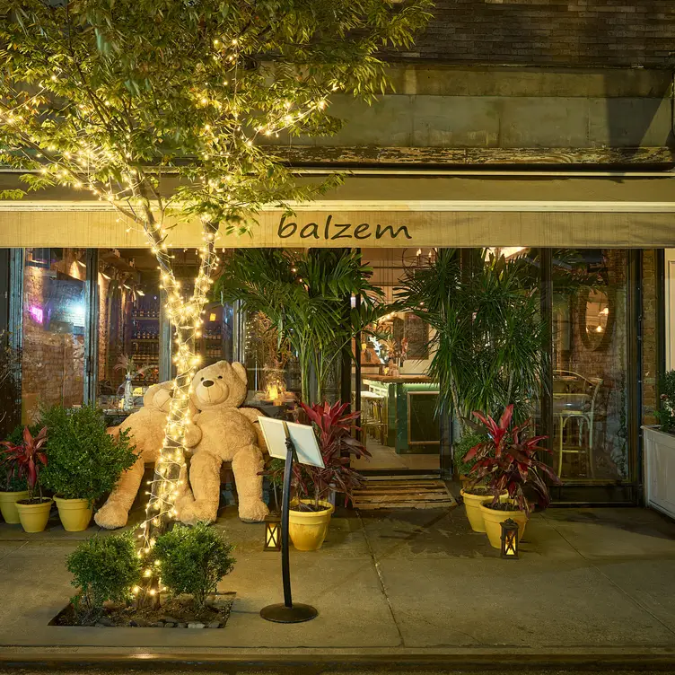 Photo credit: opentable