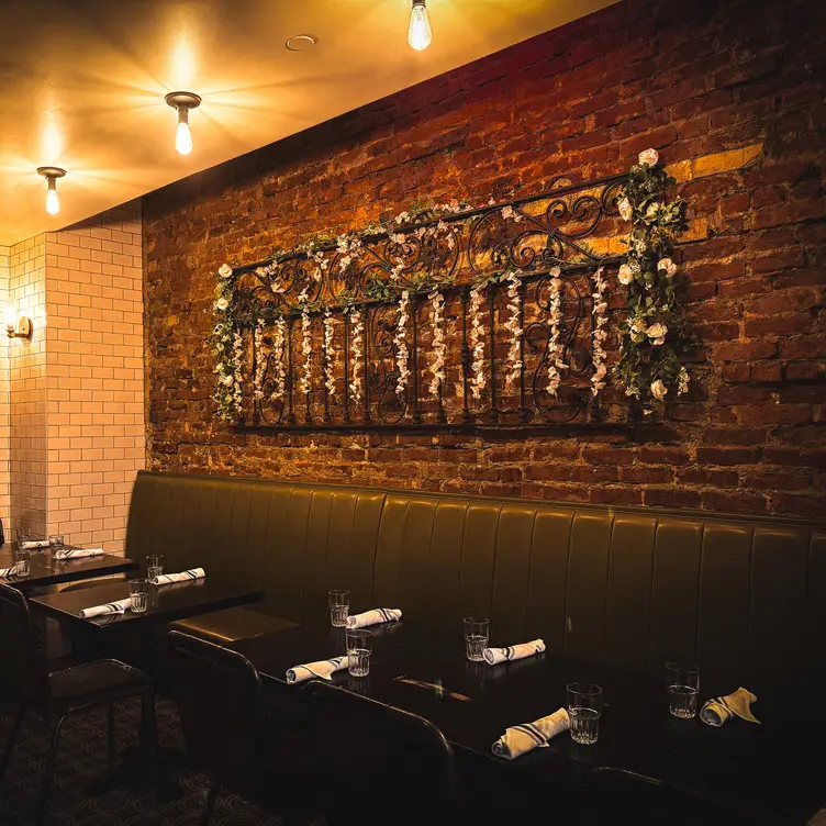 Photo credit: opentable