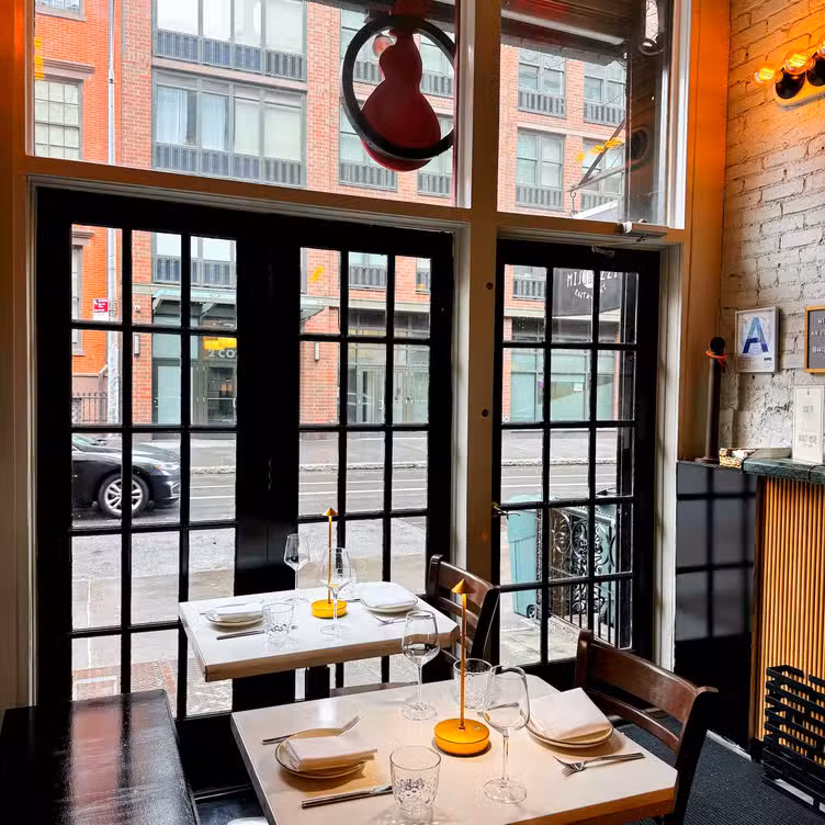 Photo credit: opentable