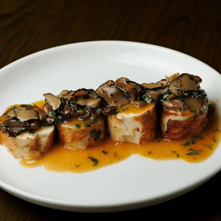 Photo credit: opentable