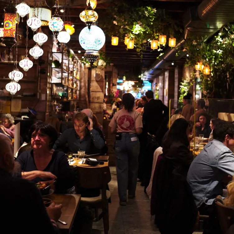 Photo credit: opentable