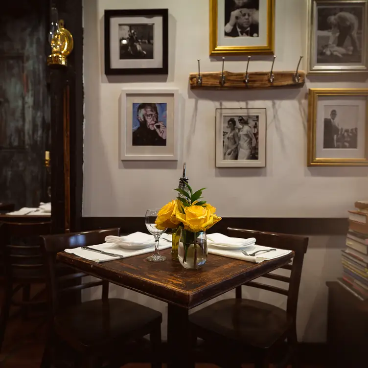 Photo credit: opentable