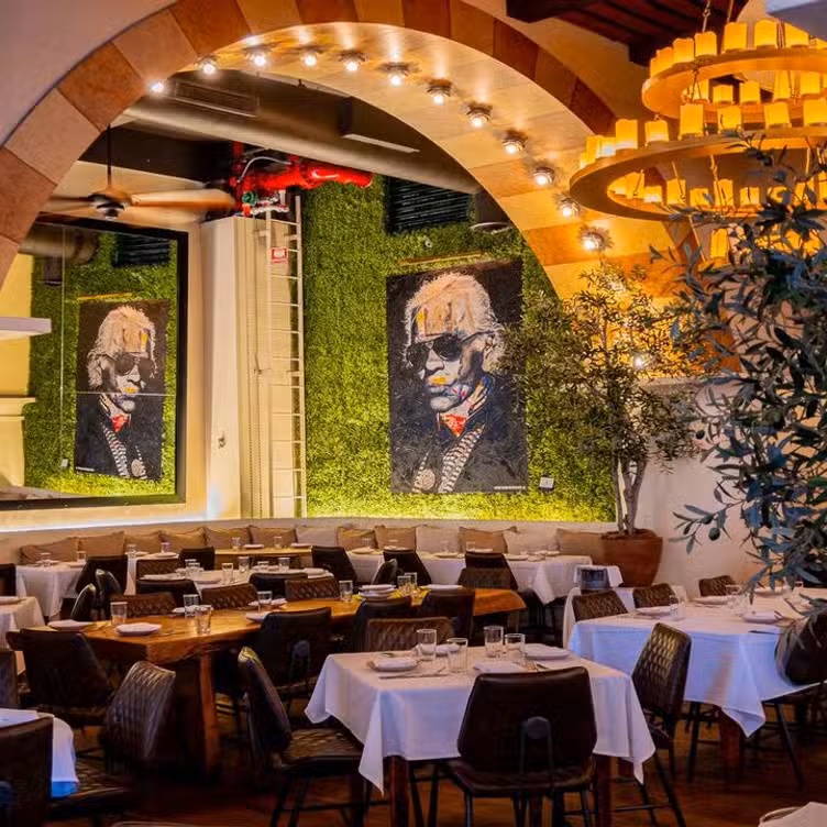 Photo credit: opentable