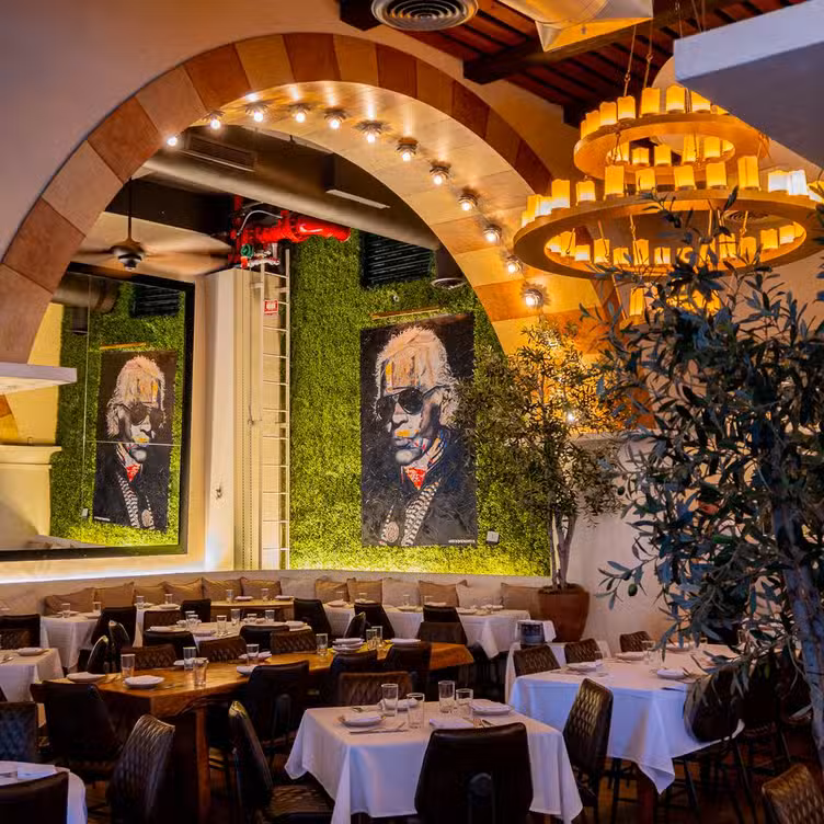 Photo credit: opentable