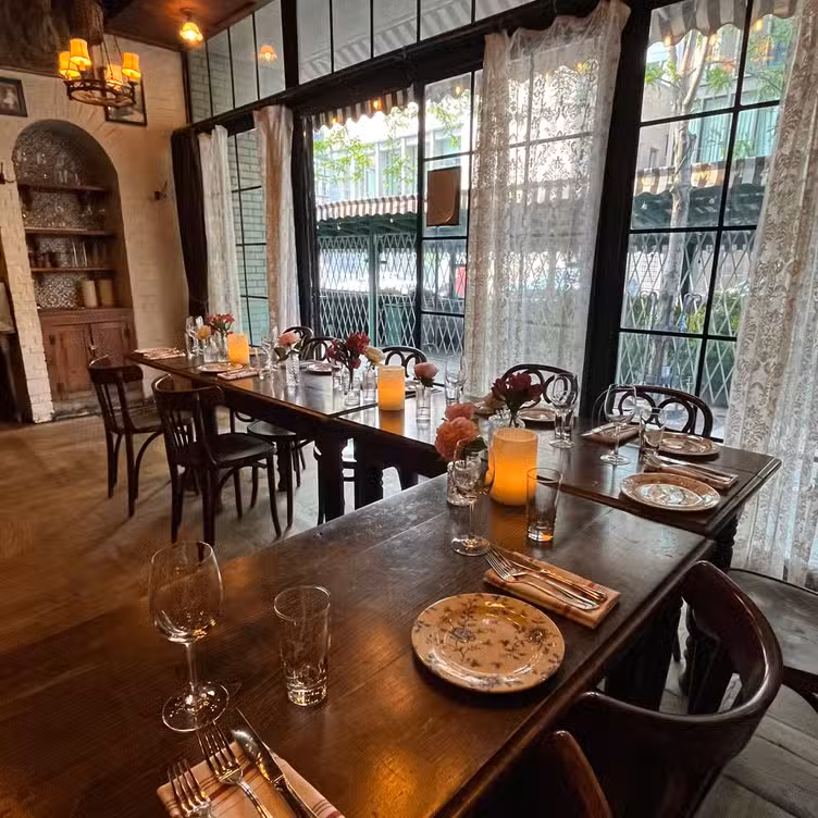 Photo credit: opentable