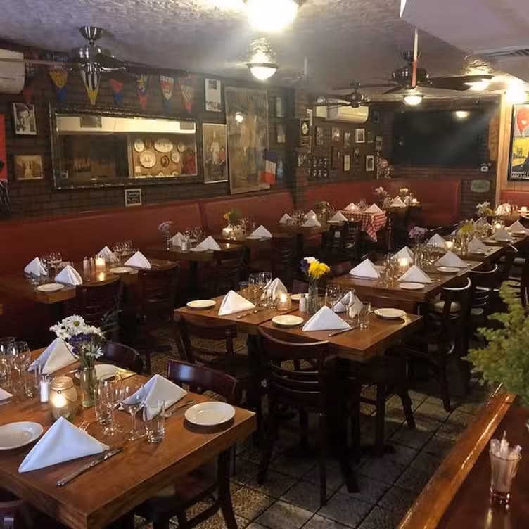 Photo credit: opentable