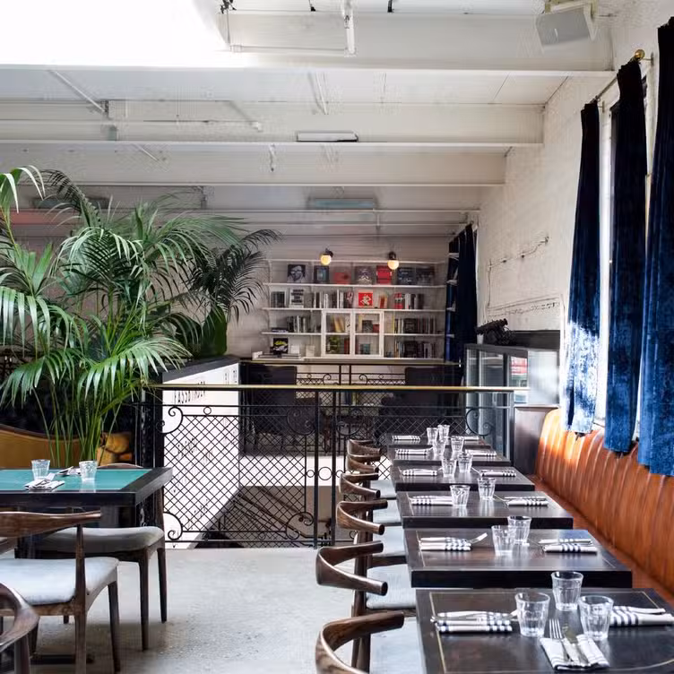 Photo credit: opentable