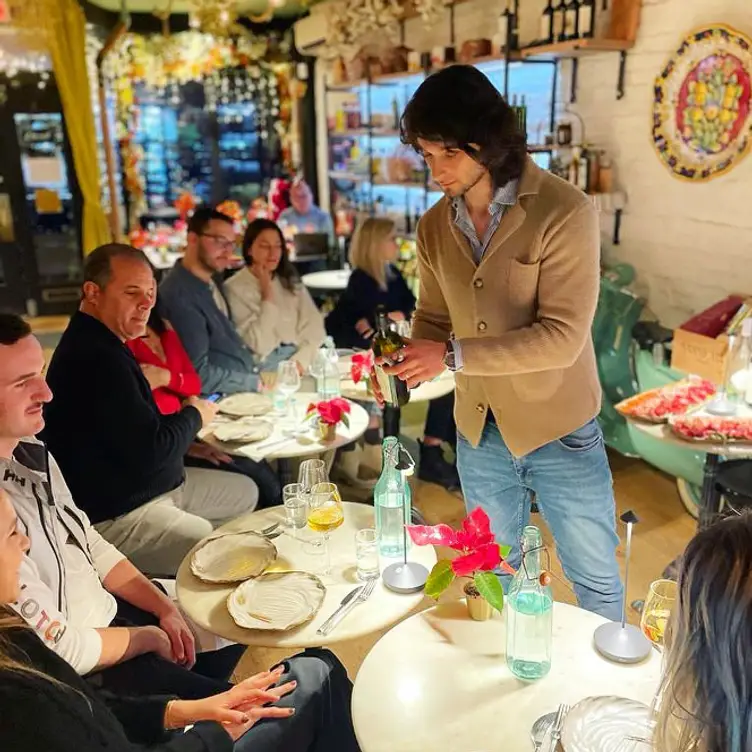 Photo credit: opentable