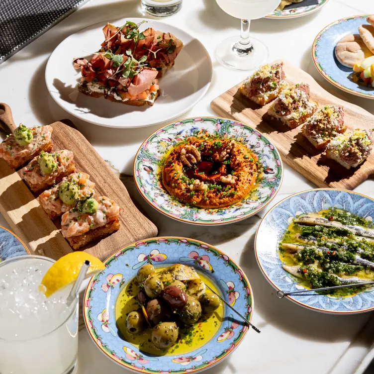 Photo credit: opentable