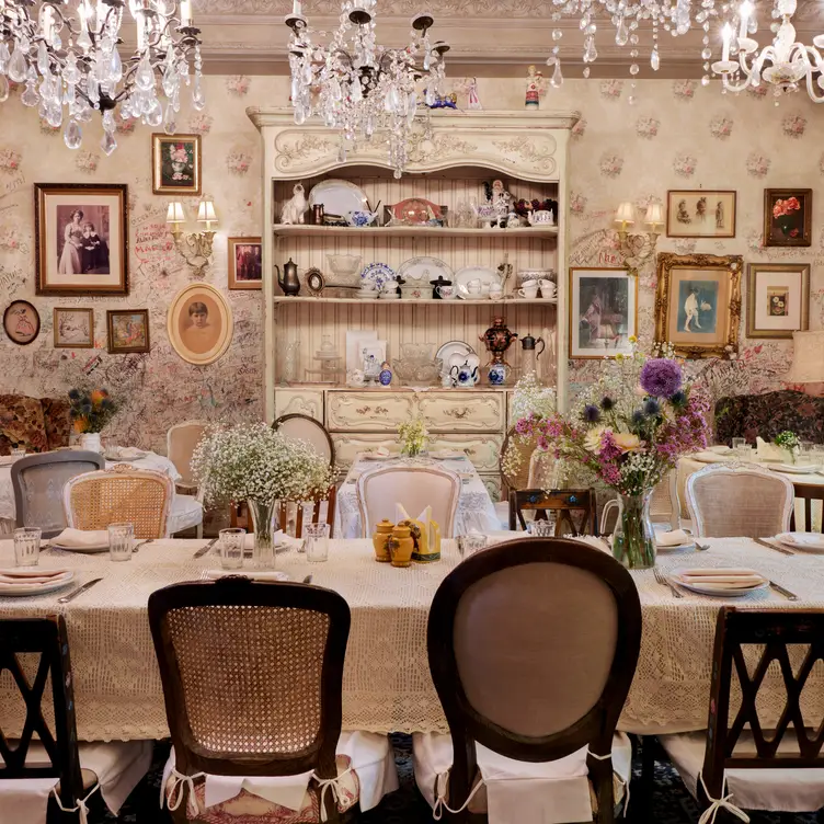 Photo credit: opentable