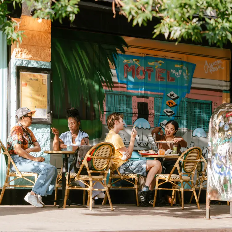 Photo credit: opentable