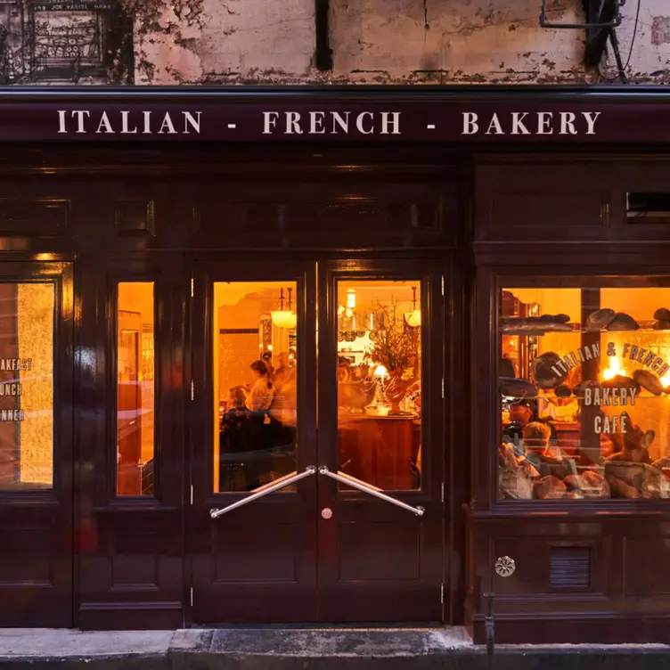 Photo credit: opentable