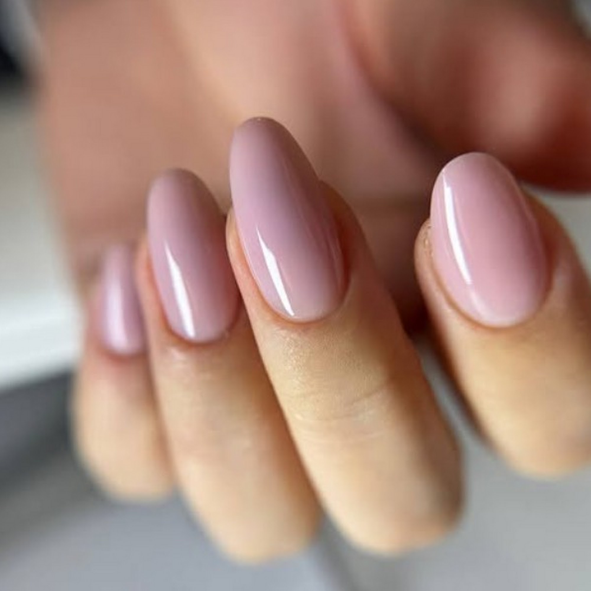 Raus Nail Studio