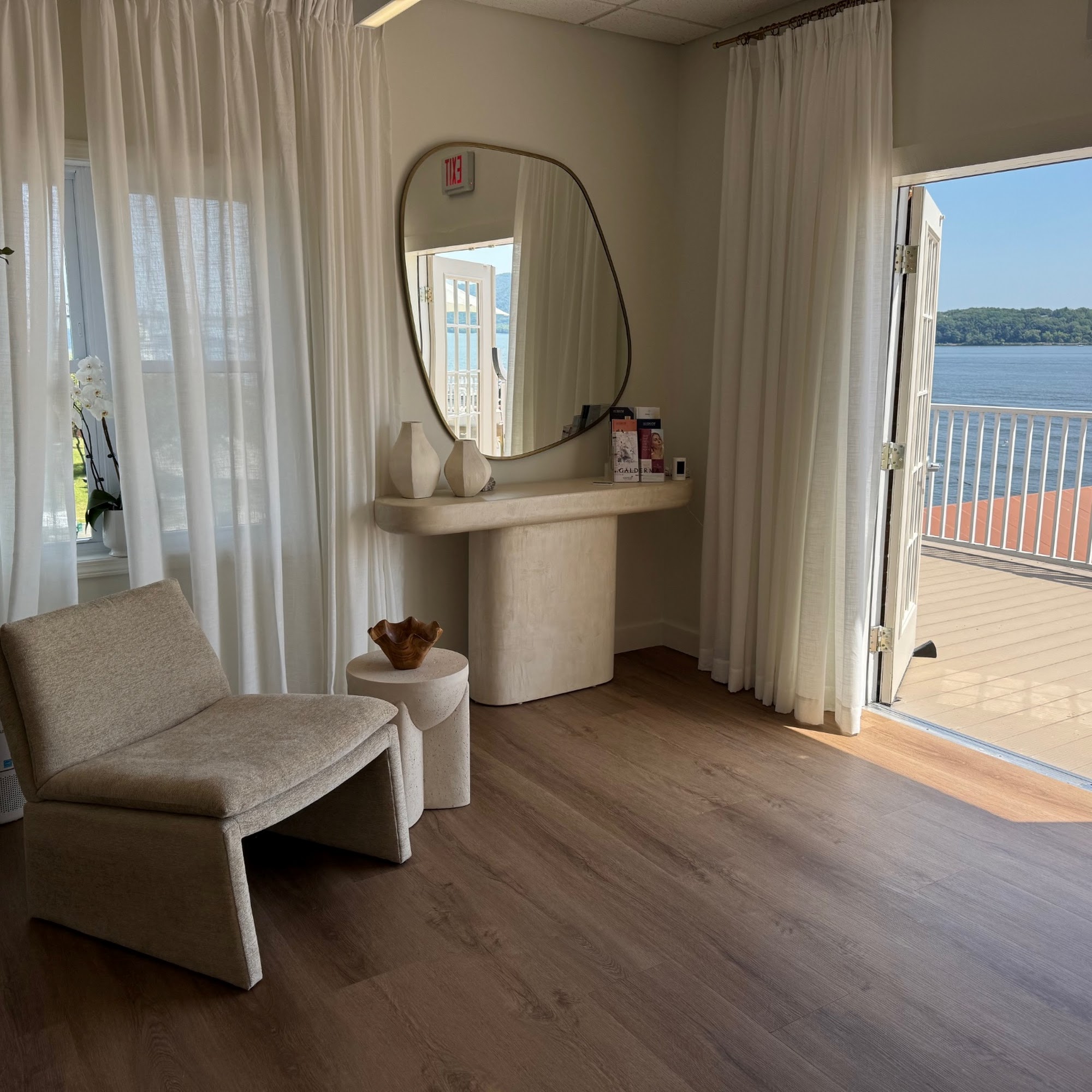 Hudson Valley Beauty Lab & Medi Spa 50 Front St, Newburgh New York 12550