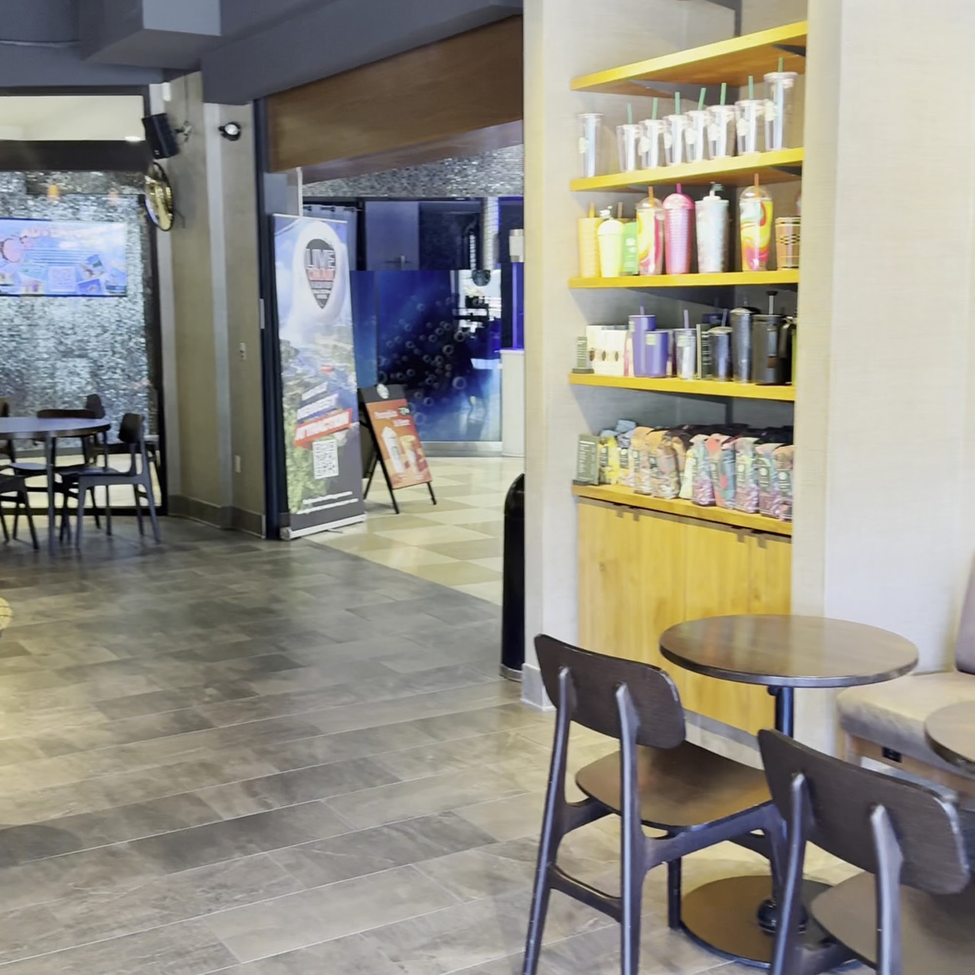 Starbucks Coffee Company Niagara Falls