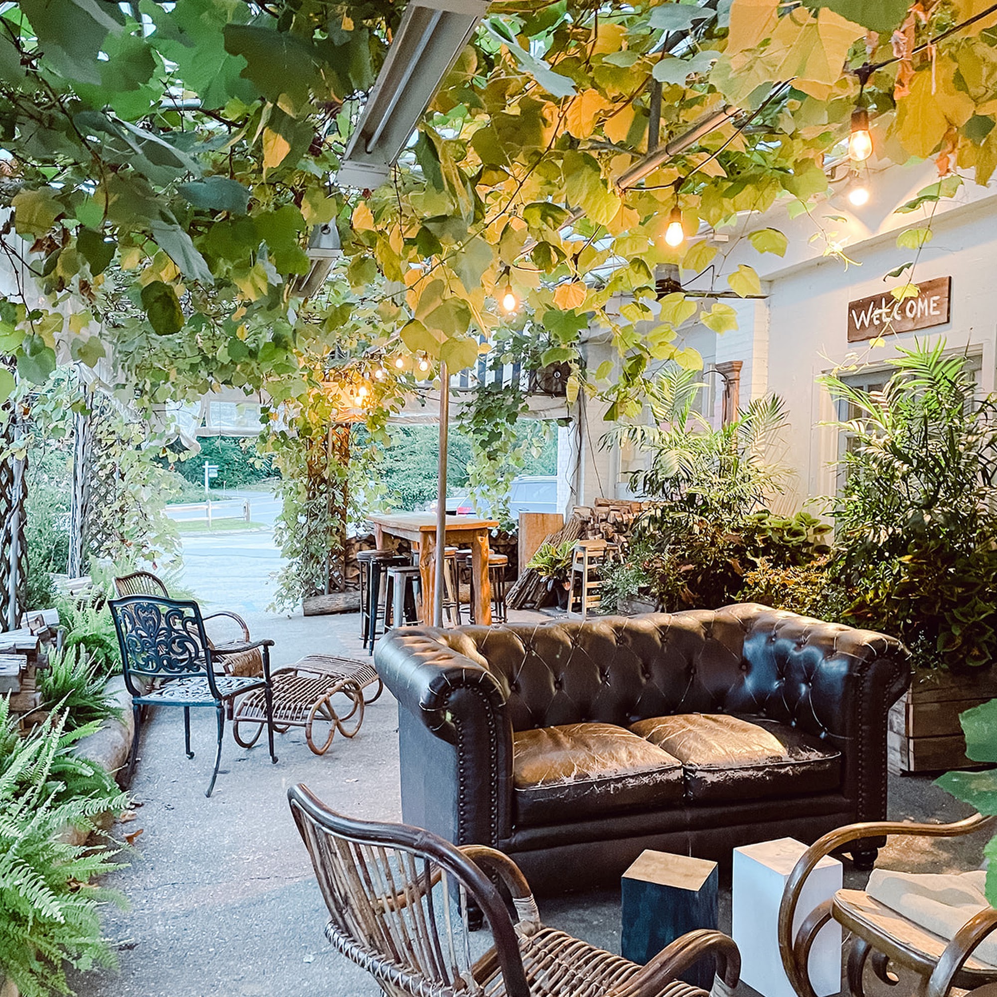 Hayfields Cafe & Florist North Salem