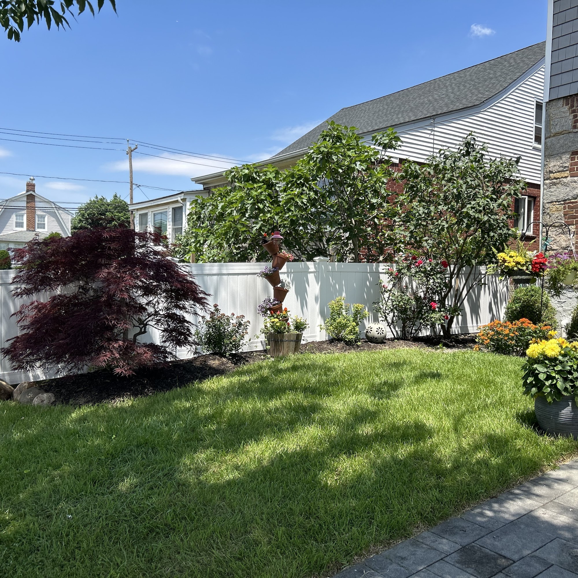 Long Island Fence Company - Piil Fence 3572A Hampton Rd, Oceanside New York 11572