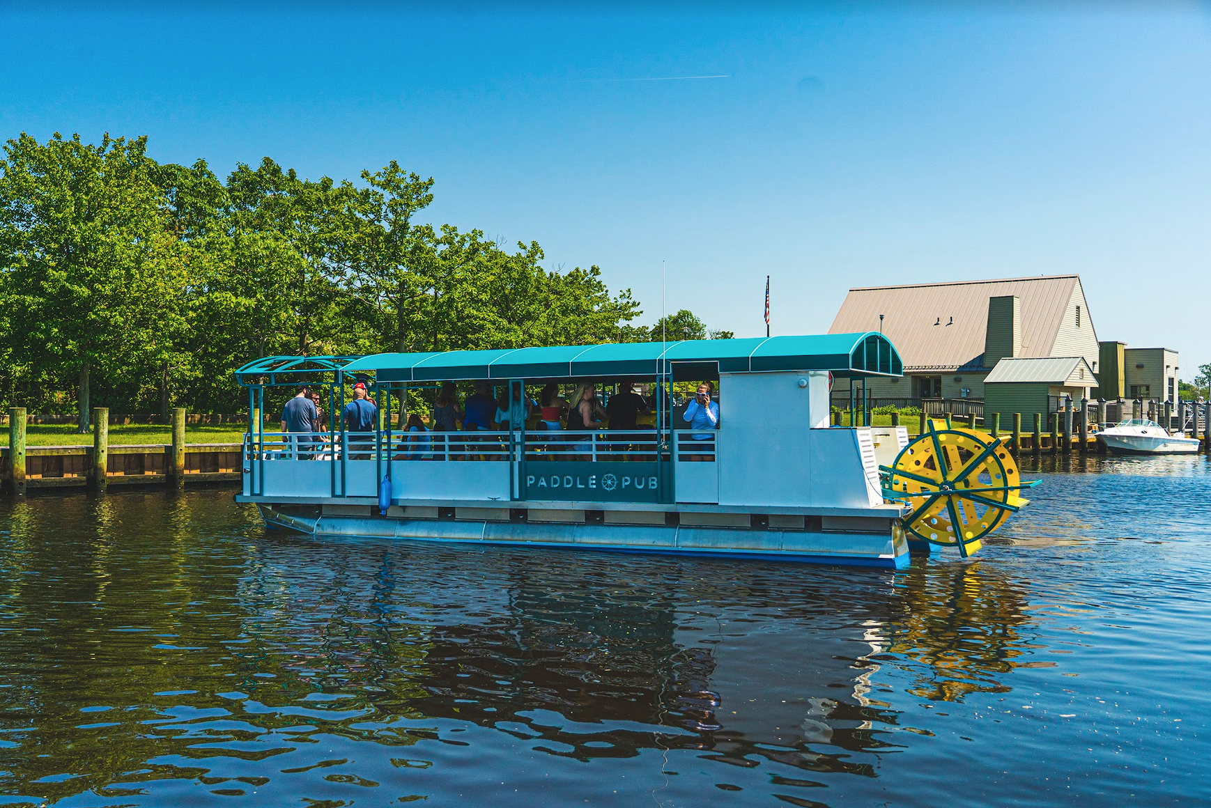 Paddle Pub Boat Long Island (Patchogue) Patchogue
