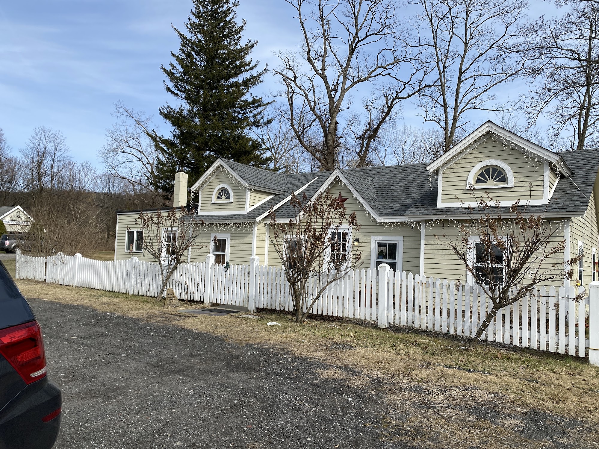 Suzy's Massage & Sundries 3194 NY-22, Patterson New York 12563