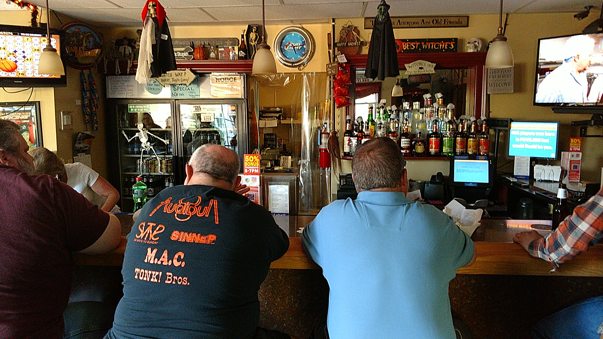 Pavilion Clover Leaf Menu