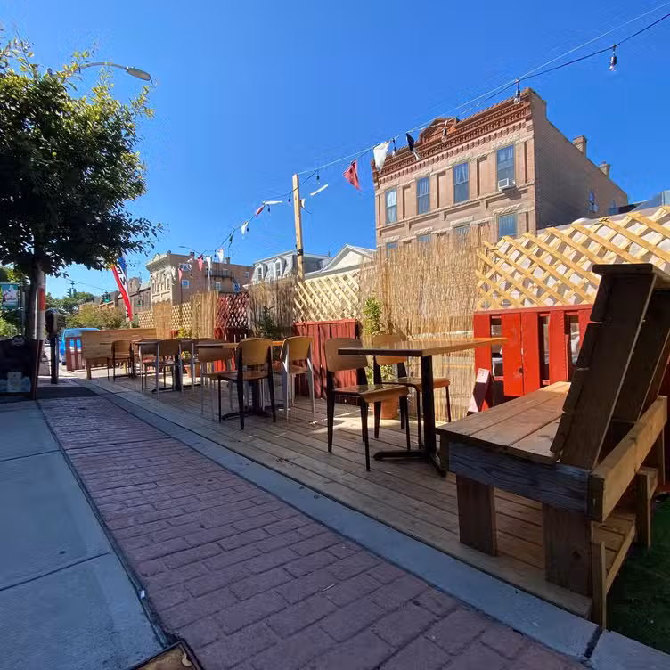 Photo credit: opentable