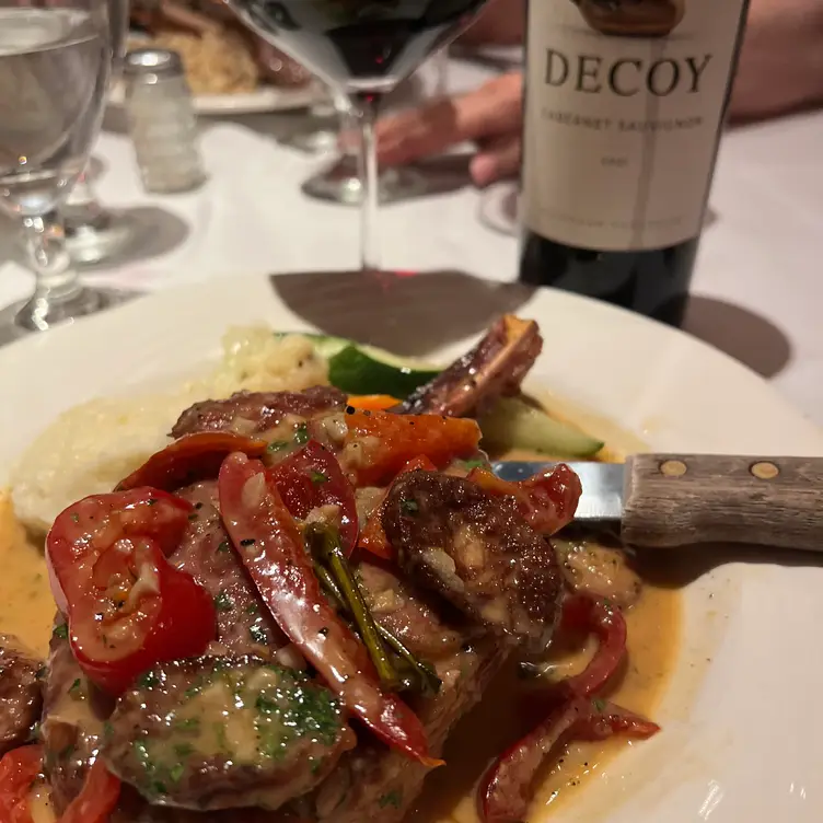 Photo credit: opentable