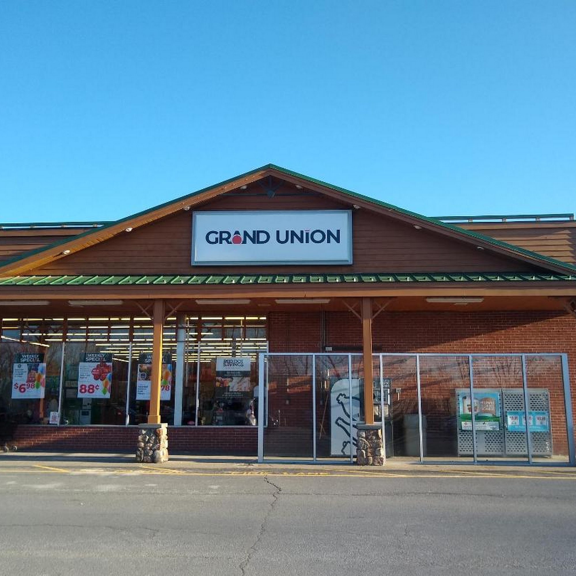 Grand Union Supermarkets Peru