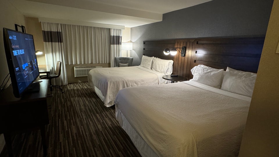 Super's Cafe - Inside Sheraton Four Points Plainview