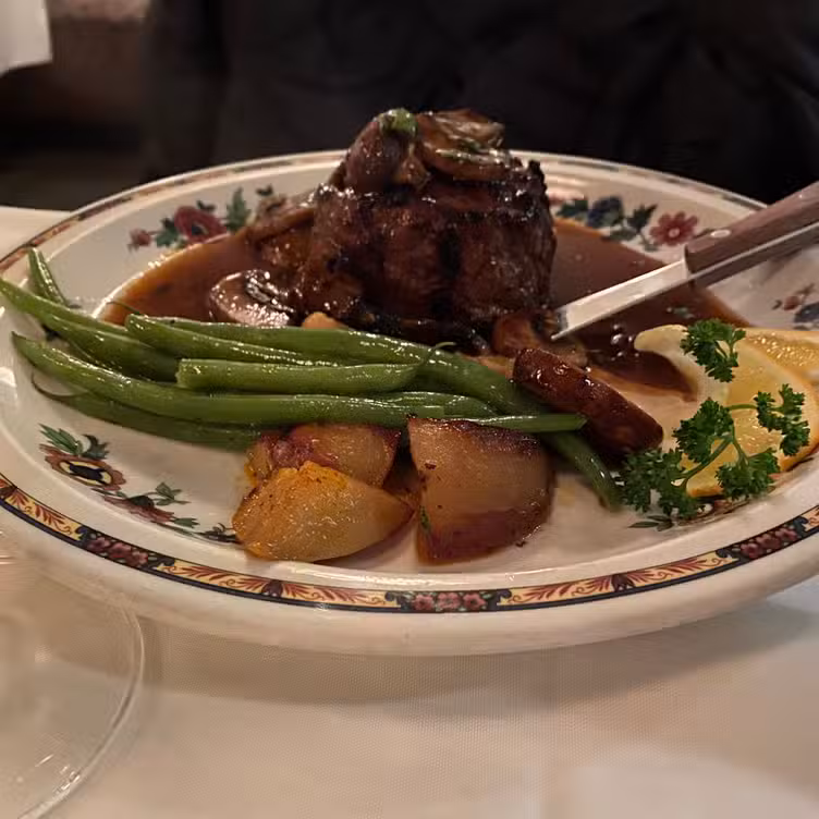 Photo credit: opentable