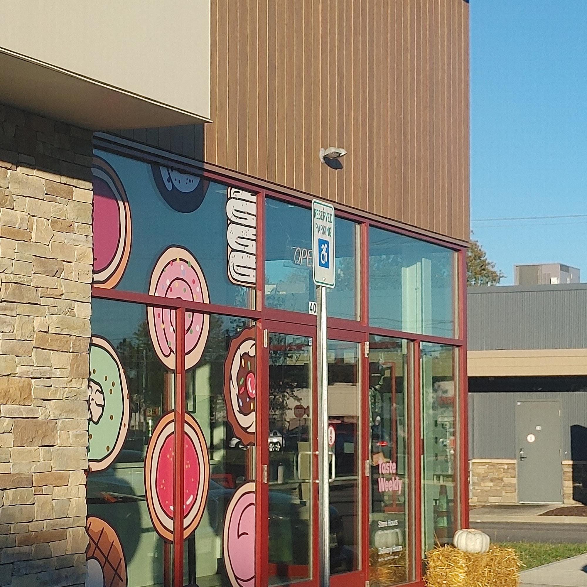 Crumbl 2623 South Rd, Poughkeepsie