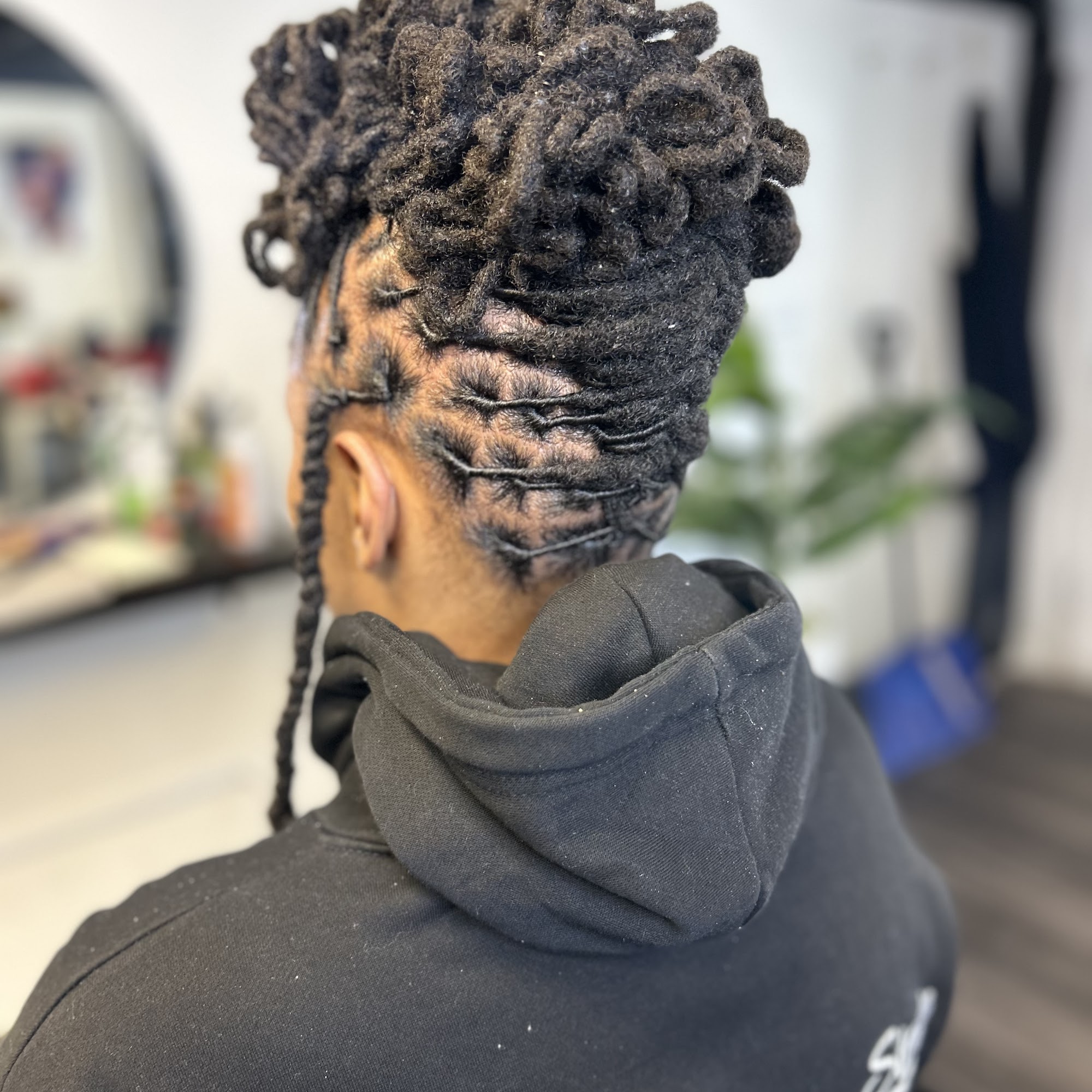 Crowned Loc Salon