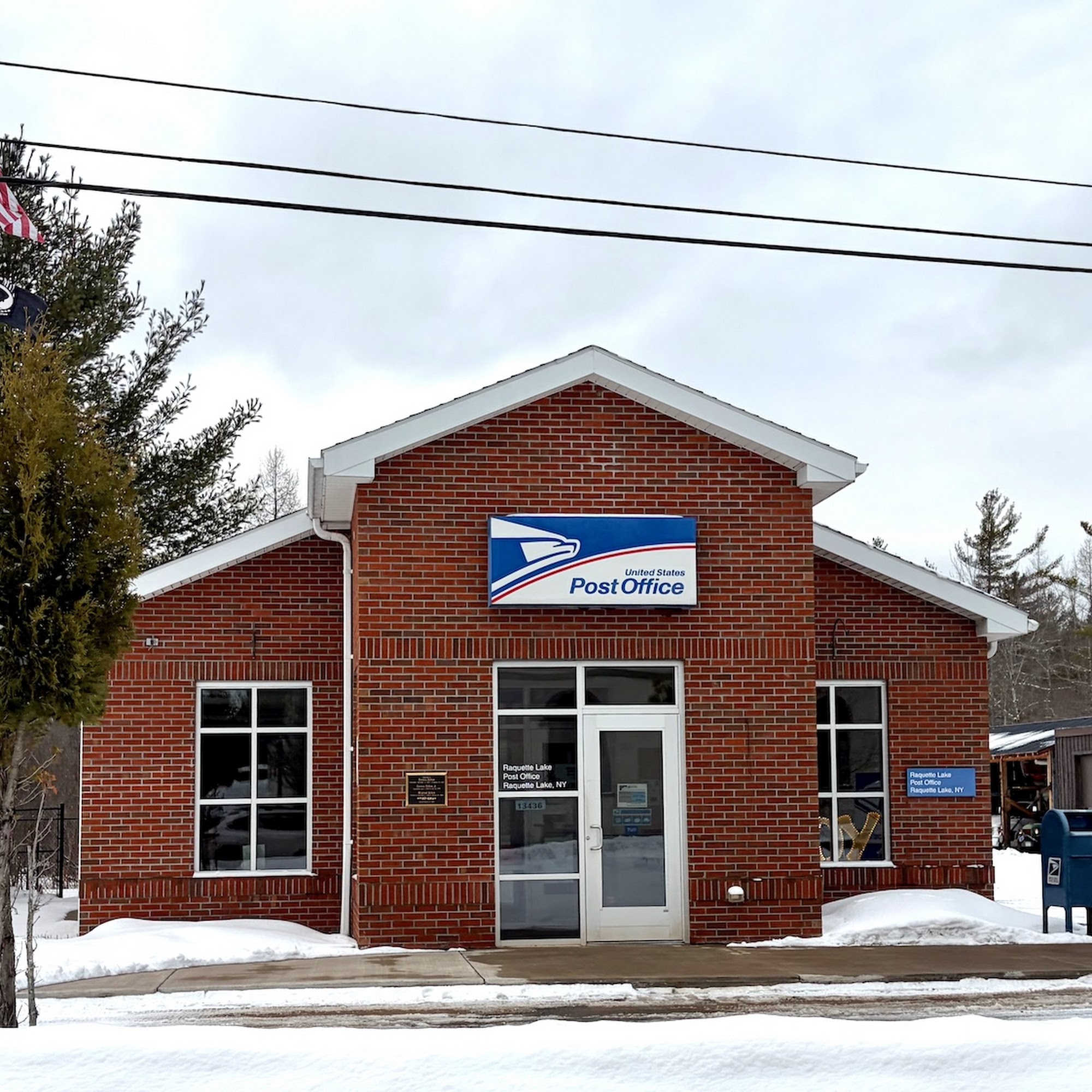 United States Postal Service Raquette Lake