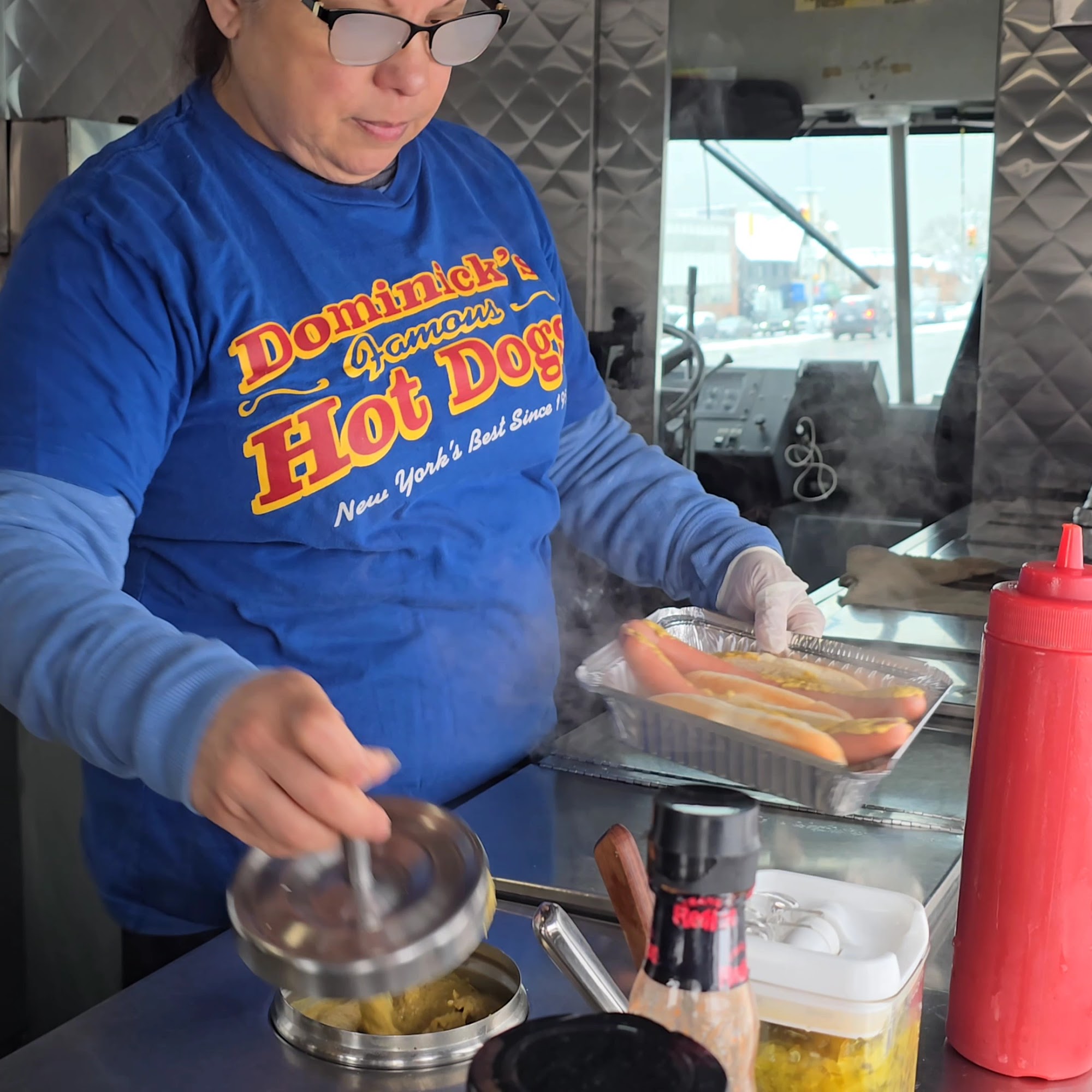 Dominick's Hot Dog Truck Rego Park