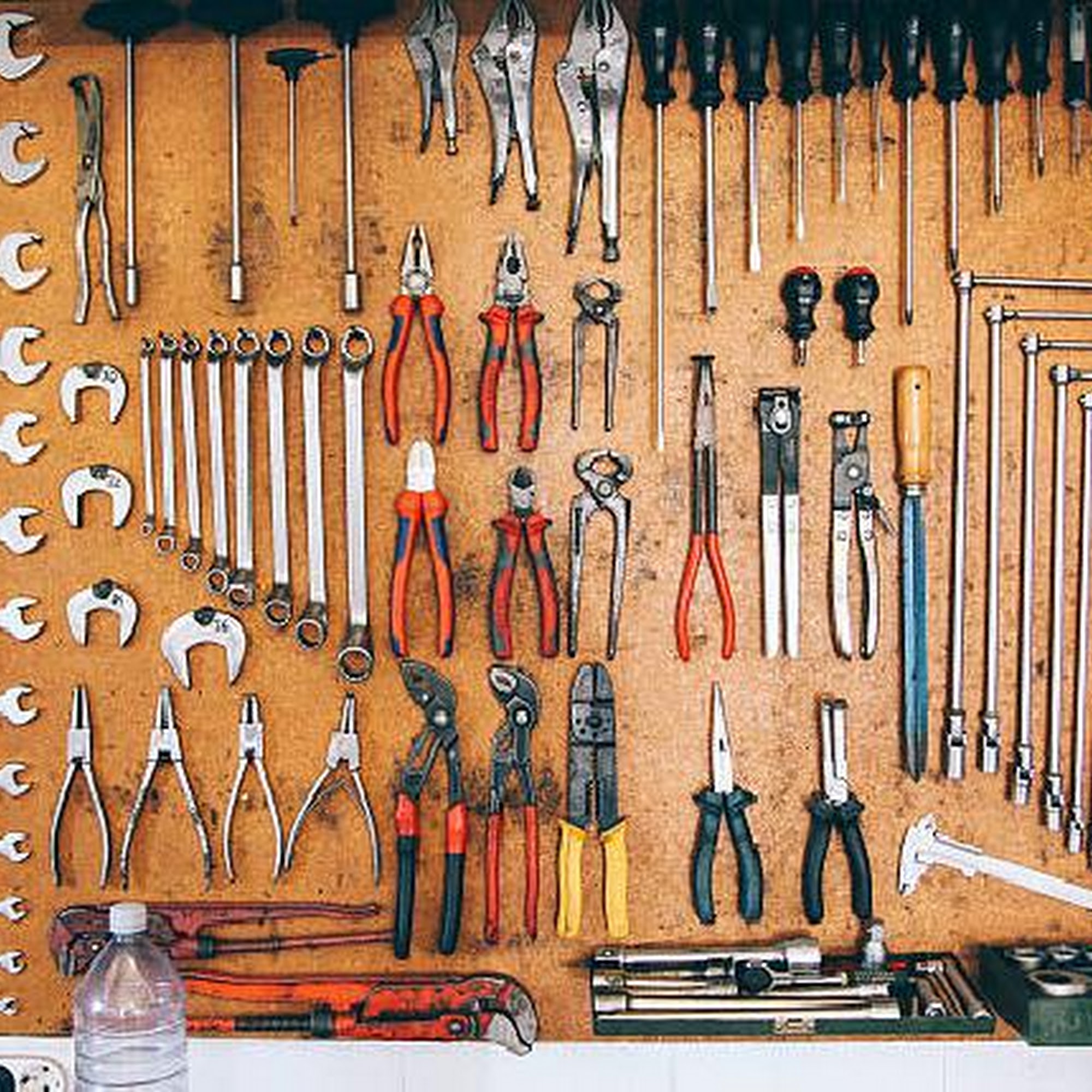 Rego Park Handyman Solutions 97-11 64th Ave, Rego Park New York 11374