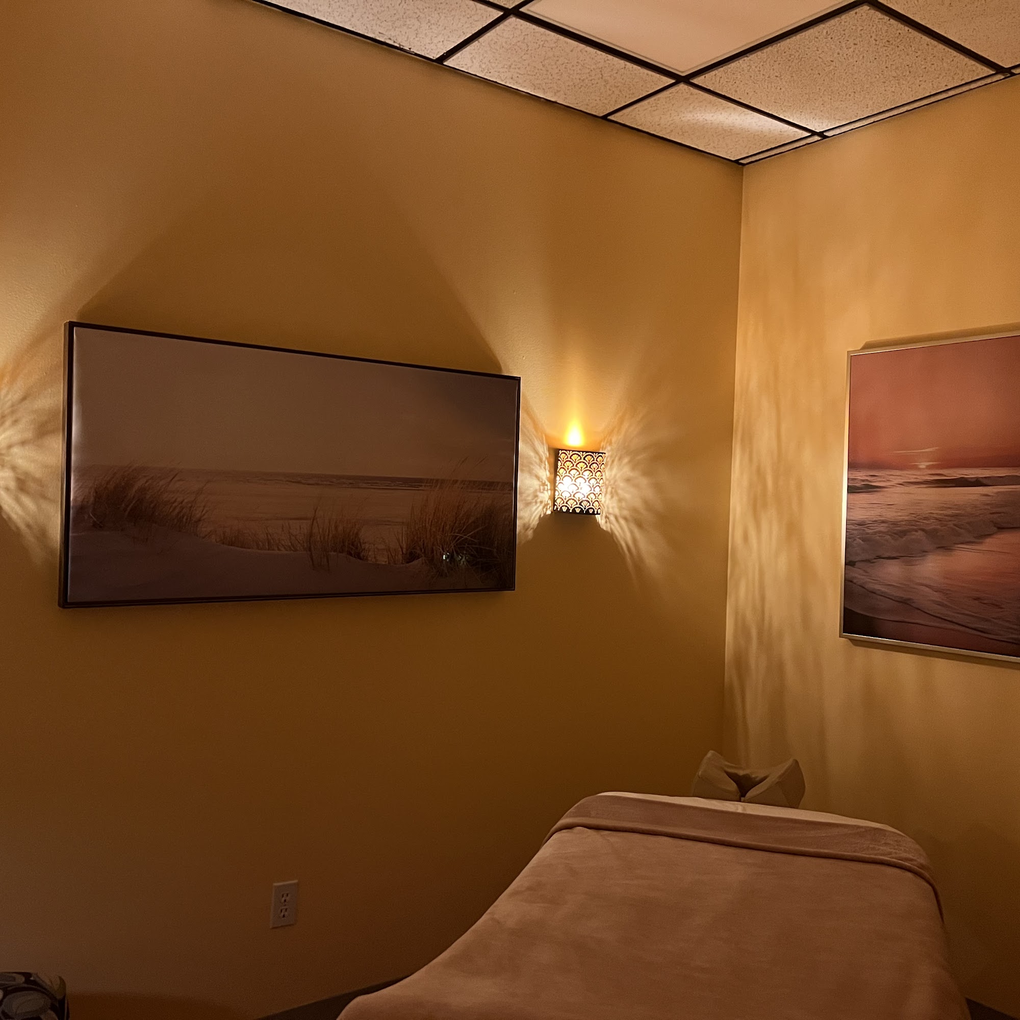 Healing Holistically 189 Main Rd UNIT F, Riverhead New York 11901