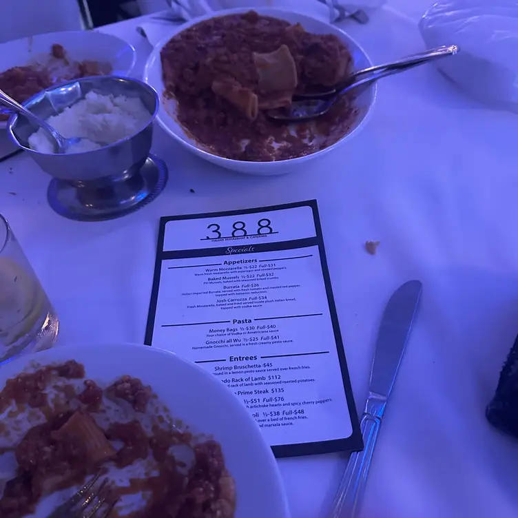 Photo credit: opentable