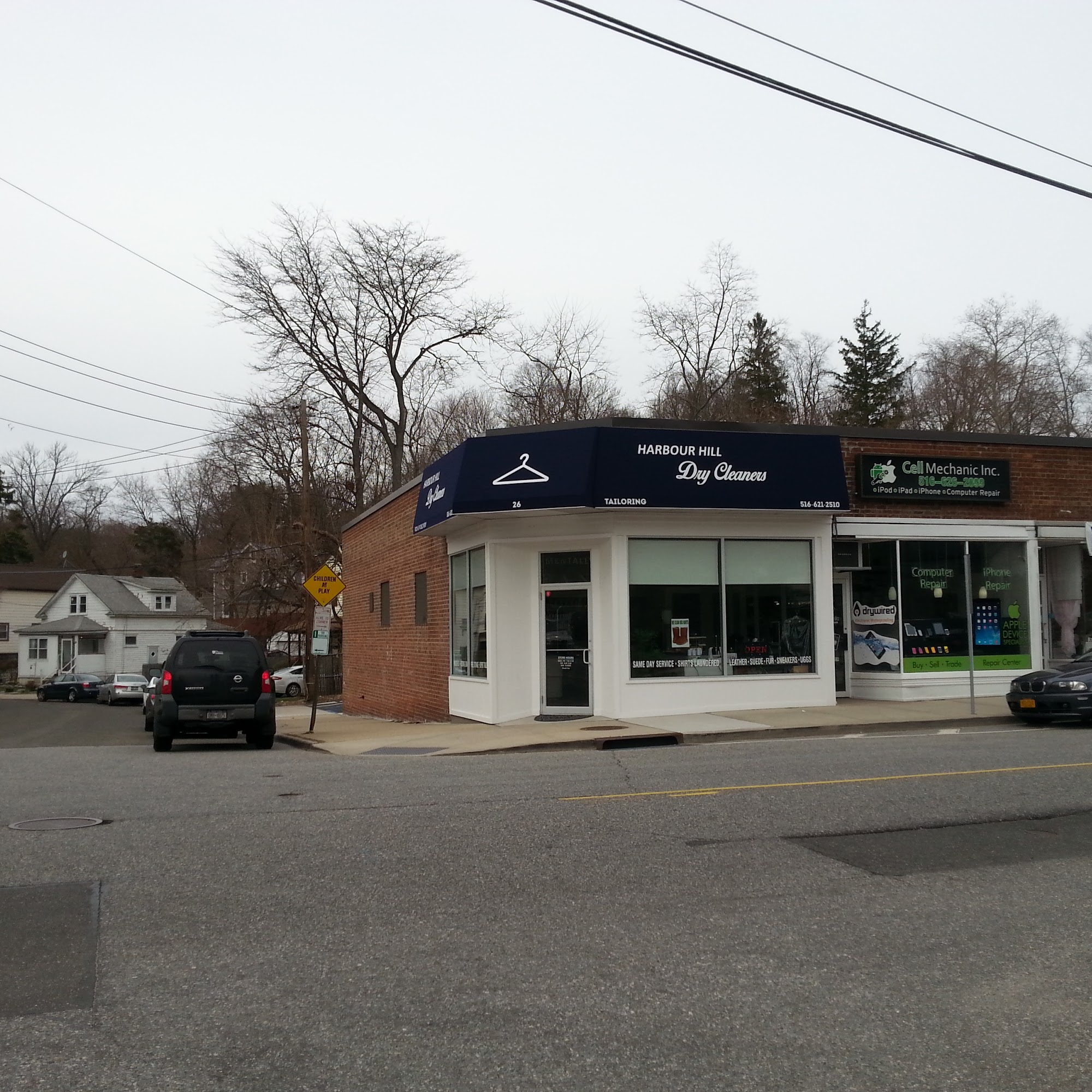 Harbour Hill Cleaners